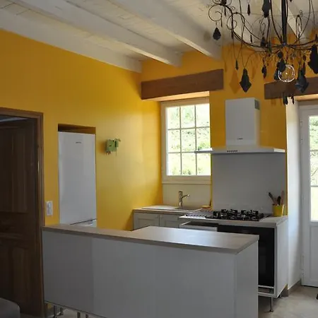Holiday home Chez Le Gaulois Carsac-Aillac